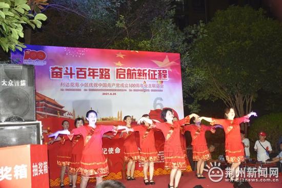 可爱女孩变芭比
